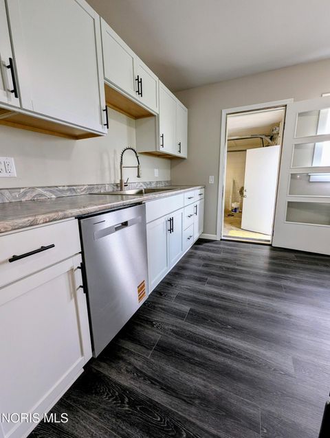 Tiny photo for 404 Park Street, Archbold, OH 43502 (MLS # 10006528)