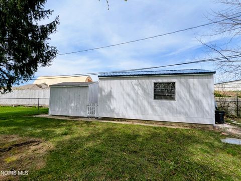 Tiny photo for 404 Park Street, Archbold, OH 43502 (MLS # 10006528)