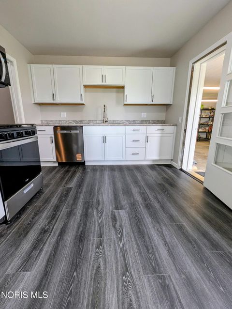 Tiny photo for 404 Park Street, Archbold, OH 43502 (MLS # 10006528)