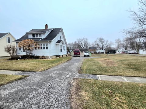 Tiny photo for 529 W Maple Street, Deshler, OH 43516 (MLS # 10004719)