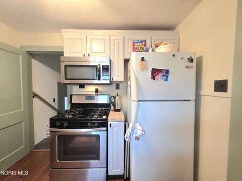 Tiny photo for 529 W Maple Street, Deshler, OH 43516 (MLS # 10004719)