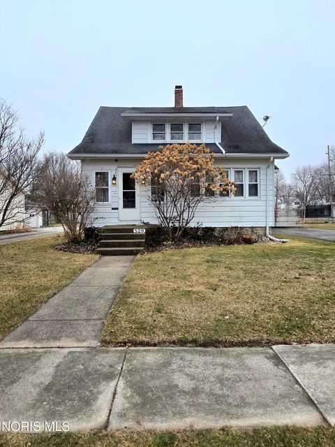 Tiny photo for 529 W Maple Street, Deshler, OH 43516 (MLS # 10004719)