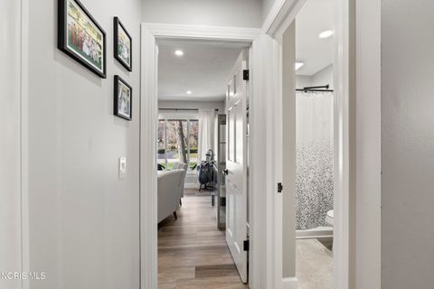 Tiny photo for 5246 Fredelia Drive, Toledo, OH 43623 (MLS # 10006080)