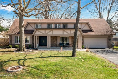 Photo of 5246 Fredelia Drive, Toledo, OH 43623 (MLS # 10006080)