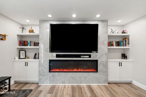 Tiny photo for 5246 Fredelia Drive, Toledo, OH 43623 (MLS # 10006080)