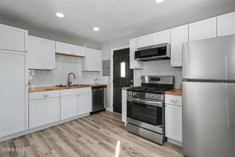 Tiny photo for 209 Willamont Road, Toledo, OH 43612 (MLS # 10014107)