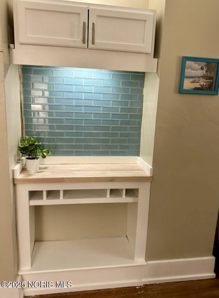 21224 W Toledo Street