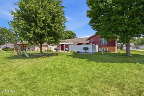 Tiny photo for 578 N Angela Drive, Fostoria, OH 44830 (MLS # 10011597)