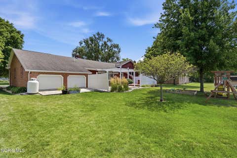 Tiny photo for 578 N Angela Drive, Fostoria, OH 44830 (MLS # 10011597)