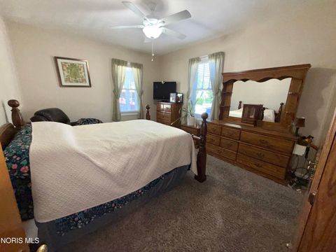 Tiny photo for 209 Hoffman Road, Rossford, OH 43460 (MLS # 10008472)