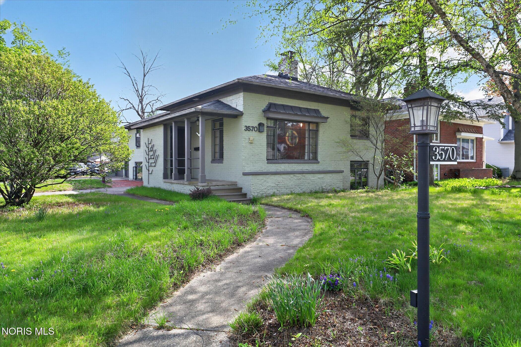 3570 Indian Road