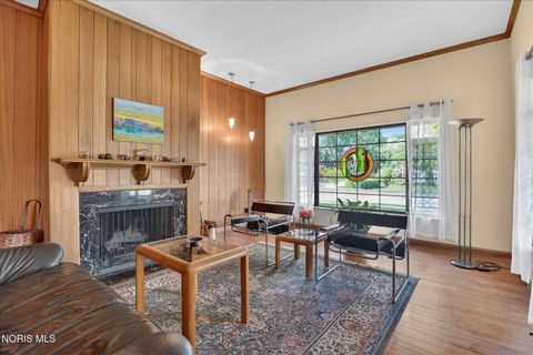 Tiny photo for 3570 Indian Road, Ottawa Hills, OH 43606 (MLS # 10007586)