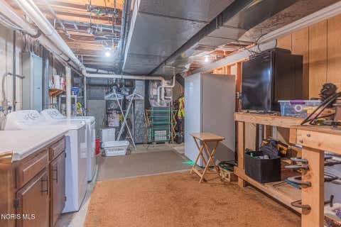 Tiny photo for 6435 Antoinette Lane, Maumee, OH 43537 (MLS # 10008974)