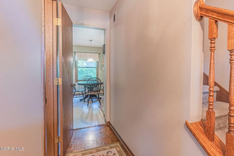 Tiny photo for 6435 Antoinette Lane, Maumee, OH 43537 (MLS # 10008974)