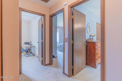 Tiny photo for 6435 Antoinette Lane, Maumee, OH 43537 (MLS # 10008974)