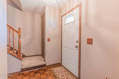 Tiny photo for 6435 Antoinette Lane, Maumee, OH 43537 (MLS # 10008974)
