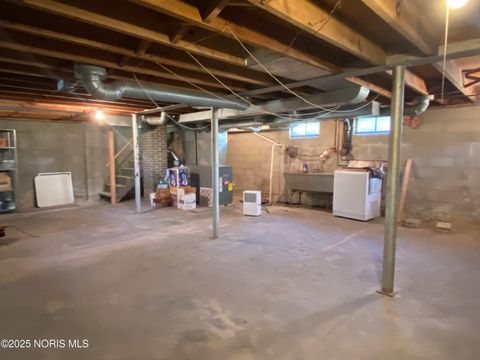 Tiny photo for 3331 Van Fleet Parkway, Toledo, OH 43615 (MLS # 10000730)