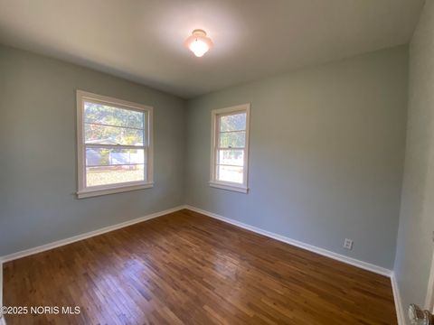 Tiny photo for 3331 Van Fleet Parkway, Toledo, OH 43615 (MLS # 10000730)