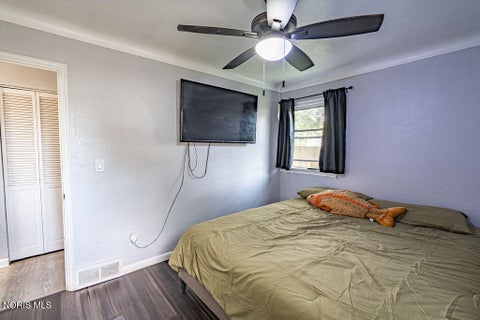 Tiny photo for 1750 Newport Avenue, Toledo, OH 43613 (MLS # 10012335)