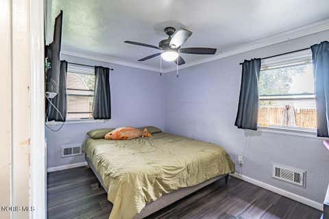 Tiny photo for 1750 Newport Avenue, Toledo, OH 43613 (MLS # 10012335)