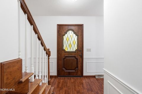 Tiny photo for 816 Oak Knoll Drive, Perrysburg, OH 43551 (MLS # 10007923)