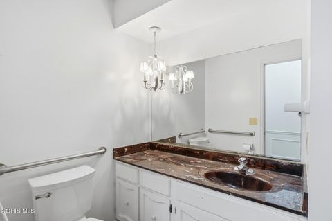 Tiny photo for 816 Oak Knoll Drive, Perrysburg, OH 43551 (MLS # 10007923)