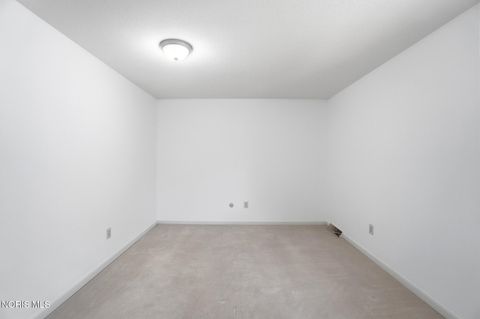 Tiny photo for 816 Oak Knoll Drive, Perrysburg, OH 43551 (MLS # 10007923)