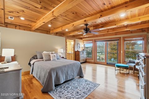 Tiny photo for 8526 W Bancroft Street, Toledo, OH 43617 (MLS # 10001818)