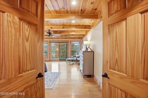 Tiny photo for 8526 W Bancroft Street, Toledo, OH 43617 (MLS # 10001818)