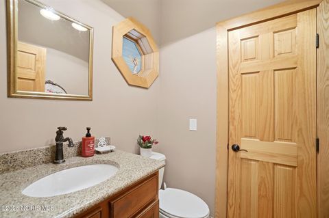 Tiny photo for 8526 W Bancroft Street, Toledo, OH 43617 (MLS # 10001818)