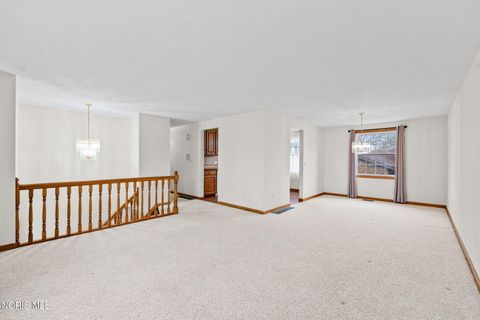 Tiny photo for 1513 Eastland Drive, Oregon, OH 43616 (MLS # 10006892)