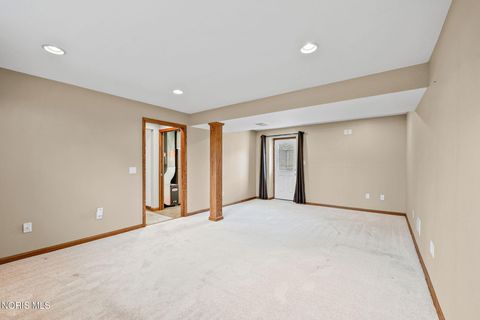 Tiny photo for 1513 Eastland Drive, Oregon, OH 43616 (MLS # 10006892)