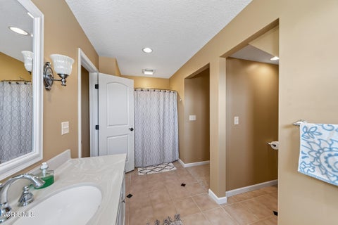 Tiny photo for 6140 Marys Glen Court, Findlay, OH 45840 (MLS # 10014178)
