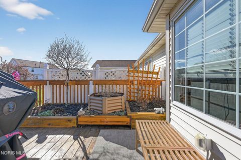 Tiny photo for 26442 E Wexford Drive, Perrysburg, OH 43551 (MLS # 10005669)