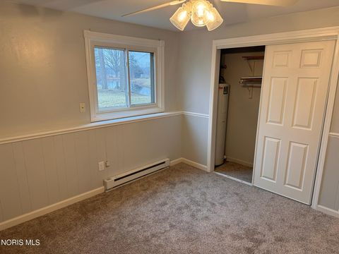 Tiny photo for 210 Lakeview Drive, Bryan, OH 43506 (MLS # 10004913)