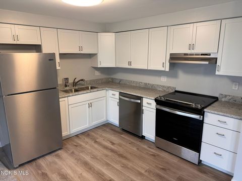 Tiny photo for 210 Lakeview Drive, Bryan, OH 43506 (MLS # 10004913)