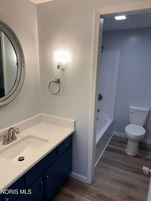 Tiny photo for 210 Lakeview Drive, Bryan, OH 43506 (MLS # 10004913)