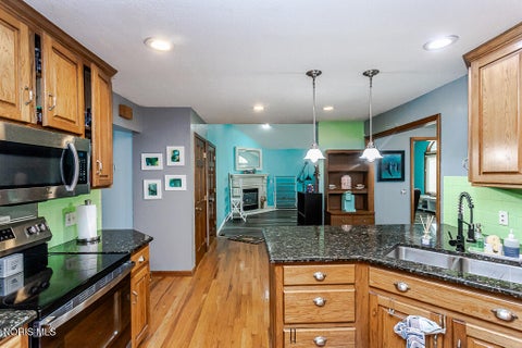 Tiny photo for 546 Bruns Drive, Rossford, OH 43460 (MLS # 10013959)