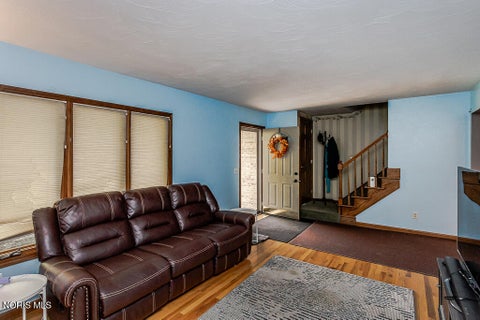 Tiny photo for 546 Bruns Drive, Rossford, OH 43460 (MLS # 10013959)