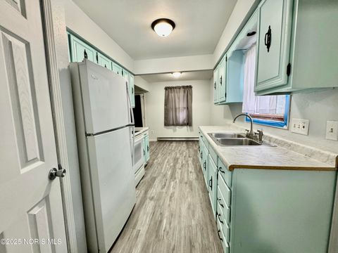 Tiny photo for 1916 Birkdale Road, Toledo, OH 43615 (MLS # 10001622)