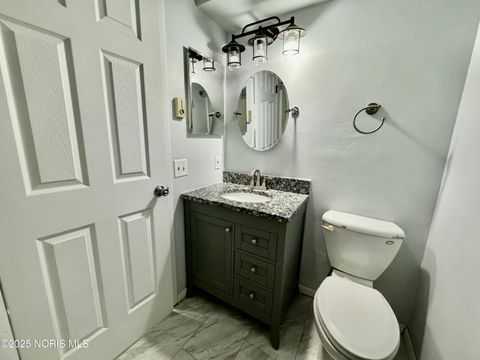 Tiny photo for 1916 Birkdale Road, Toledo, OH 43615 (MLS # 10001622)