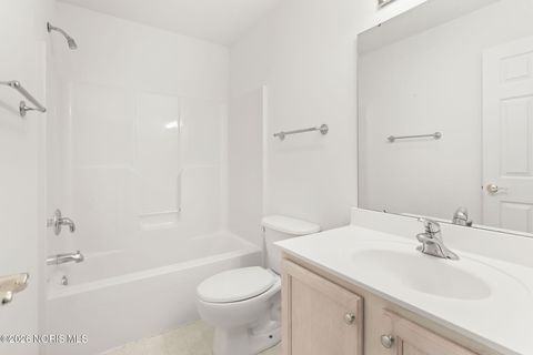 Tiny photo for 4807 Port Drive, Maumee, OH 43537 (MLS # 10003642)