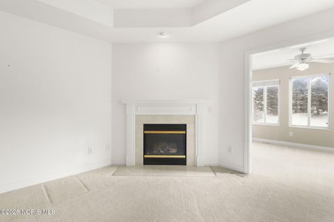 Tiny photo for 4807 Port Drive, Maumee, OH 43537 (MLS # 10003642)