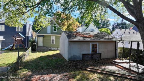 Tiny photo for 518 Myers Street, Toledo, OH 43609 (MLS # 10000301)