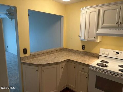 Tiny photo for 5679 Monroe Street #Unit 311, Sylvania, OH 43560 (MLS # 10006066)