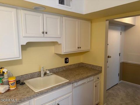 Tiny photo for 5679 Monroe Street #Unit 311, Sylvania, OH 43560 (MLS # 10006066)