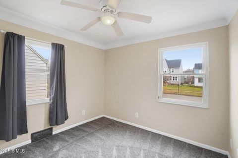 Tiny photo for 4726 Bowen Road, Toledo, OH 43613 (MLS # 10004288)