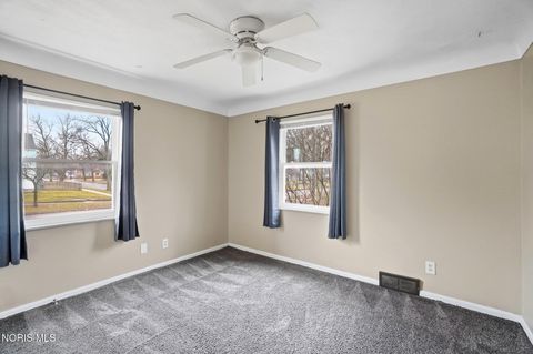 Tiny photo for 4726 Bowen Road, Toledo, OH 43613 (MLS # 10004288)