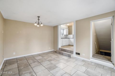 Tiny photo for 4726 Bowen Road, Toledo, OH 43613 (MLS # 10004288)