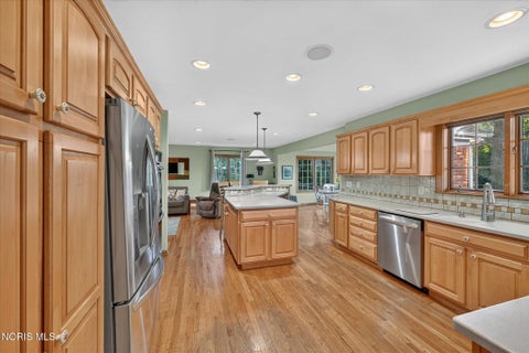 Tiny photo for 3220 Shakespeare Lane, Toledo, OH 43615 (MLS # 10013042)